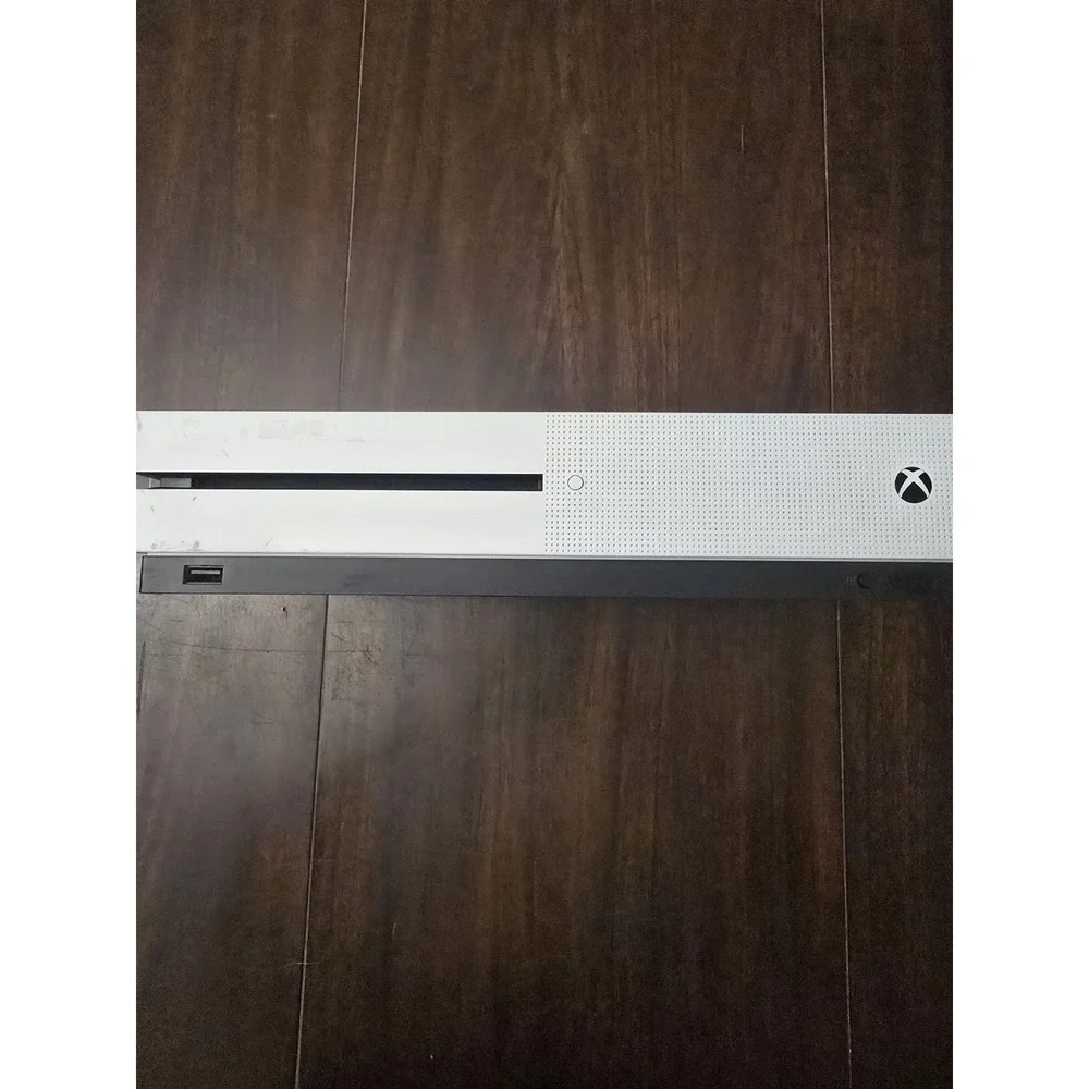 Microsoft Xbox One‎ S 500GB Console (Bundle)